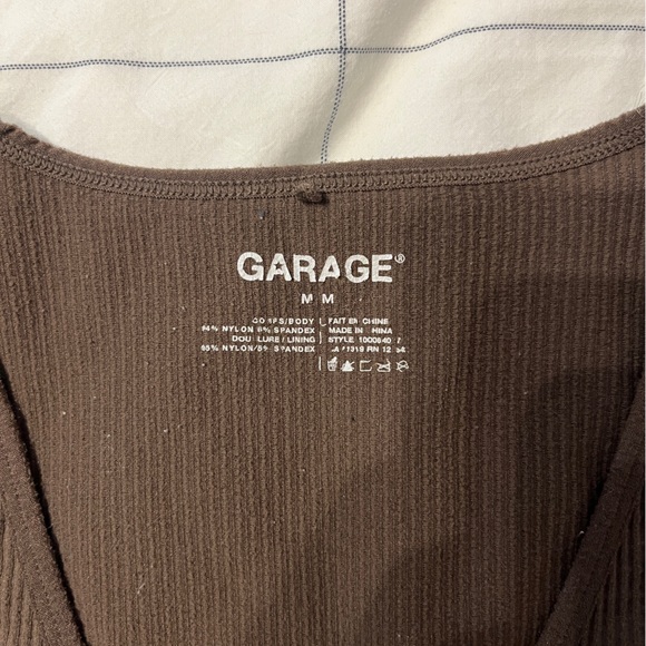 Garage Clothing Top - Picture 4 of 4